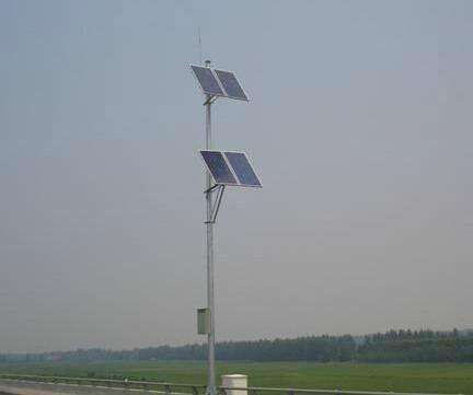 臨夏LED太陽能監(jiān)控桿銷售電話 山東圖景照明工程供應