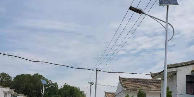 蘭州新區(qū)農(nóng)村太陽能路燈哪家價格低 甘肅登頂照明工程供應(yīng) 甘肅登頂照明工程供應(yīng)